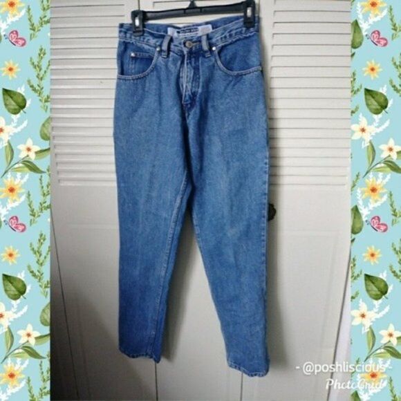 Denim - ANCHOR BLUE Mom Jeans High Rise size 29 🌸